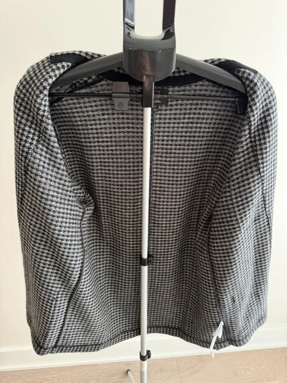 100% Cashmere J. Crew Black/Grey Houndstooth Sweater Blazer (Medium)